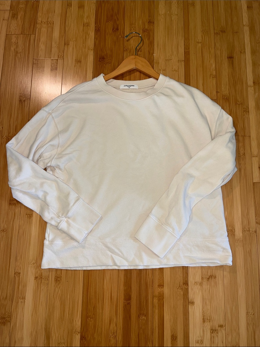 perfectwhitetee Tyler French Terry Sweatshirt Women’s M Natural Beige - Picture 2 of 7